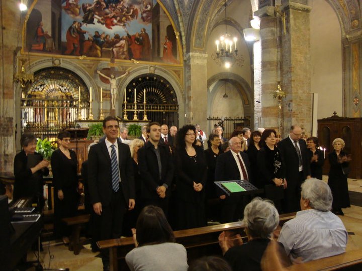 Coro S. Cecilia Galliate - Via Crucis Listz  - Santuario di Crea Pasqua 2010